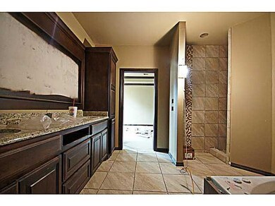 19712 Meadow Bend, Edmond, OK 73012 - photo 5