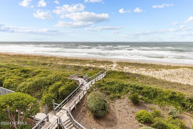 319 Salter Path Rd unit 4, Atlantic Beach, NC 28512 - photo 4