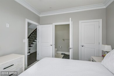 10892 Symphony Park Dr, North Bethesda, MD 20852 - photo 4