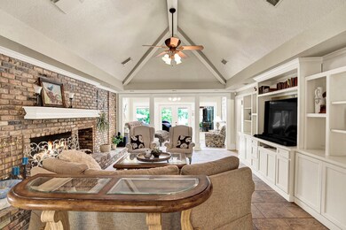 3500 Brentwood Dr, Colleyville, TX 76034 - photo 4