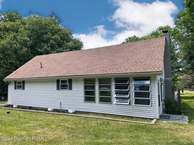 457 Mountain Rd, Albrightsville, PA 18210 - photo 3