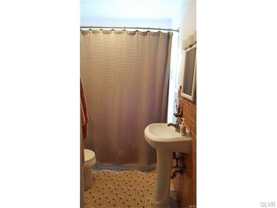 835 N 20th St unit 837, Allentown, PA 18104 - photo 5