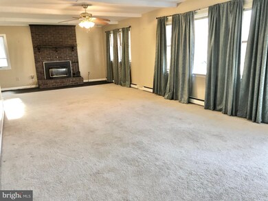 3810 Contees Wharf Ln, Edgewater, MD 21037 - photo 6