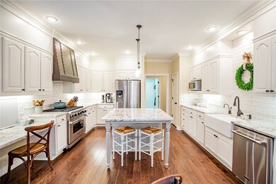 2399 Surrey Ln, Springdale, AR 72762 - photo 2