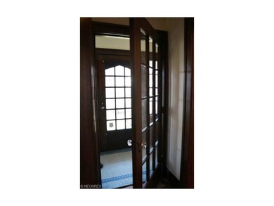 3304 Beechwood Ave, Cleveland, OH 44118 - photo 3