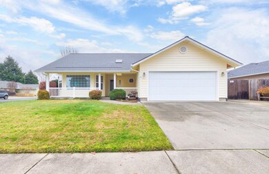 13-web-or-mls-1411-half-moon-cir