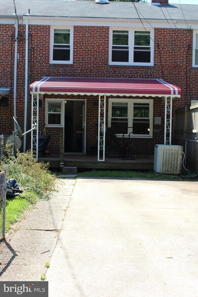 6104 Mount Ridge Rd, Catonsville, MD 21228 - photo 4