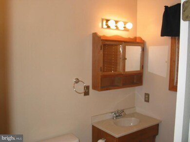 65 S Hummingbird St, Keyser, WV 26726 - photo 3