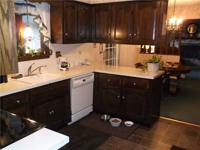 3519 Meadow Dr, Erie, PA 16506 - photo 4