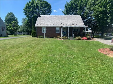 2727 Valley View Dr, Bath, PA 18014 - photo 3