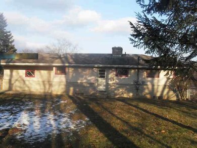 2331 Stevens Ave, Elkhart, IN 46517 - photo 2