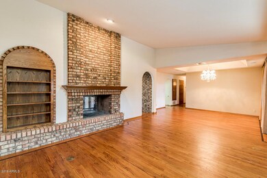 Dining & Living Room2