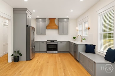 1223 E 38th St, Savannah, GA 31404 - photo 4