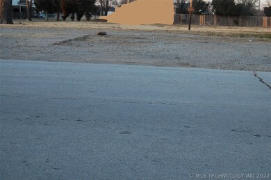 0 Bollinger unit 1943596, Henryetta, OK 74437 - photo 4