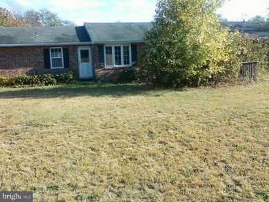 216 Clarks Corner Rd, Saint Georges, DE 19733 - photo 2