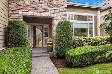 27519 SE 28th Place, Sammamish, WA 98075 - photo 3