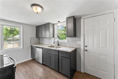 1202 E 23rd St S, Independence, MO 64055 - photo 7