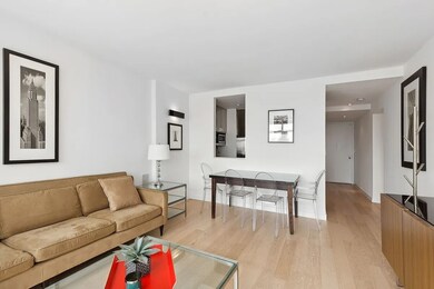 The 3 Lincoln Center unit 37E, New York, NY 10023 - photo 4