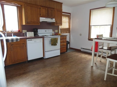 13 Ashel St, Westerly, RI 02891 - photo 4