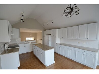 712 Rock Creek Dr, Lansing, KS 66043 - photo 5