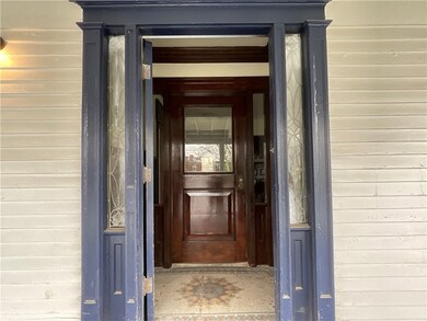 Front entryway