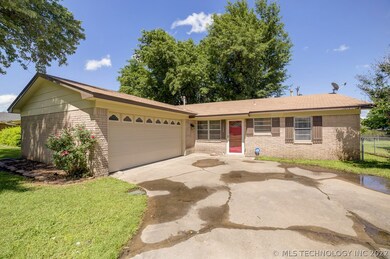 1625 S 2nd St, Broken Arrow, OK 74012 - photo 3