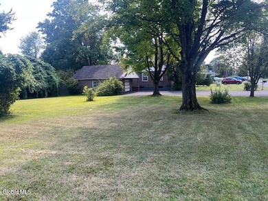 100 Lansing Rd S, Schenectady, NY 12304 - photo 5