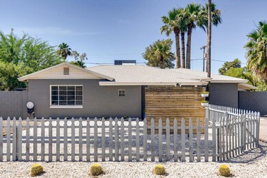 2237 E Osborn Rd Phoenix AZ-large-002-00