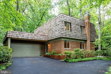 2403 Red Maple Ln, Reston, VA 20191 - photo 4