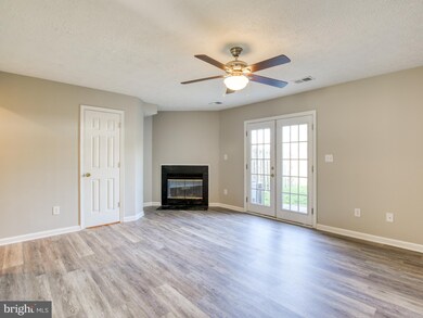 121 Georgetowne Ct, Stephens City, VA 22655 - photo 7