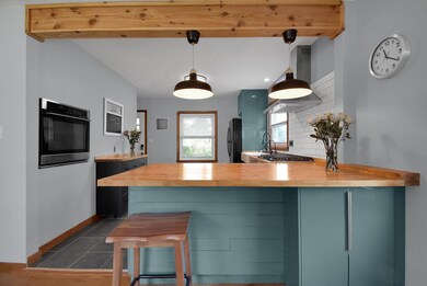 Lenore.ViewOfKitchen2