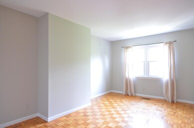 19 Le Grande Ave unit 15, Greenwich, CT 06830 - photo 5