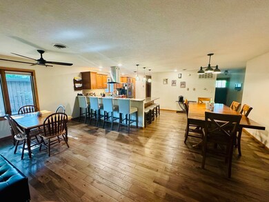 710 Woodland Dr NW, Elkader, IA 52043 - photo 7