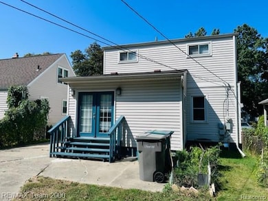 3135 Byrd St, Dearborn, MI 48124 - photo 5