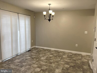 7825 Rolling View Ave, Nottingham, MD 21236 - photo 5