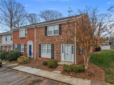 2405 Patriot Way unit F, Greensboro, NC 27408 - photo 4