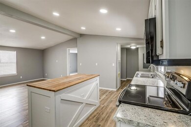 115 S Tower St, Weatherford, TX 76086 - photo 5