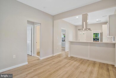 12123 Old Fort Rd, Fort Washington, MD 20744 - photo 6