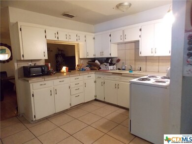 1209 Little St, Copperas Cove, TX 76522 - photo 7