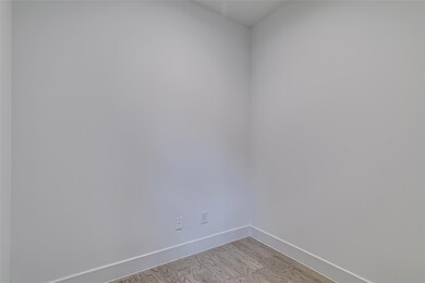 6028 Lewis St unit 203, Dallas, TX 75206 - photo 6