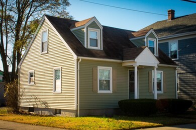 311 Columbus Ave, Pawtucket, RI 02861 - photo 2