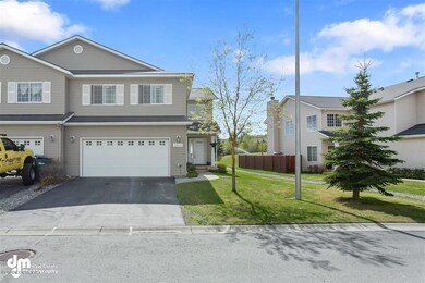 11-Front Exterior_3788