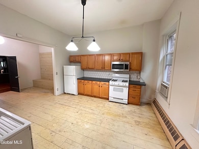 53 3rd St unit 2A, Troy, NY 12180 - photo 4