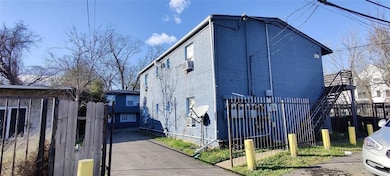 6810 Del Rio St unit 1-7, Houston, TX 77021 - photo 2