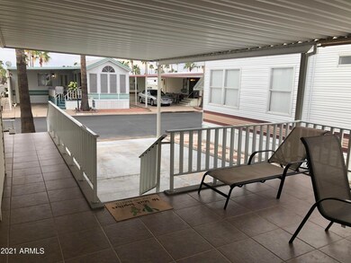 AWESOME TILED DECK