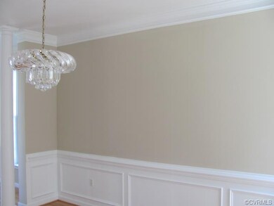 Dining Room - Crown Molding,, Wainscoting