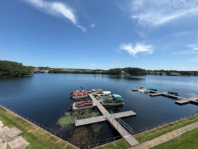 The Lakeshore Condominiums unit 227, Worcester, MA 01604 - photo 6