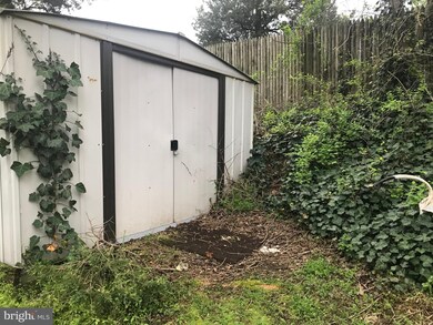 138 1st St, Lothian, MD 20711 - photo 4