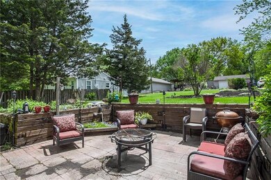 9523 W 55th St, Shawnee, KS 66203 - photo 5