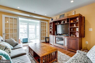 4127 S Four Mile Run Dr unit 303, Arlington, VA 22204 - photo 5